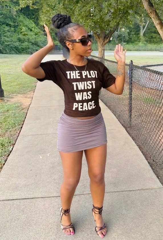*--Plot twist- Chocolate Brown Unisex
