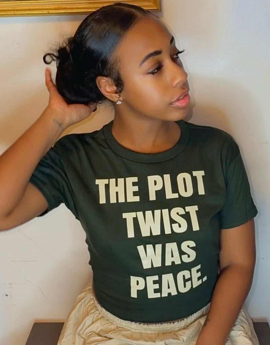 *The Plot Twist-Unisex